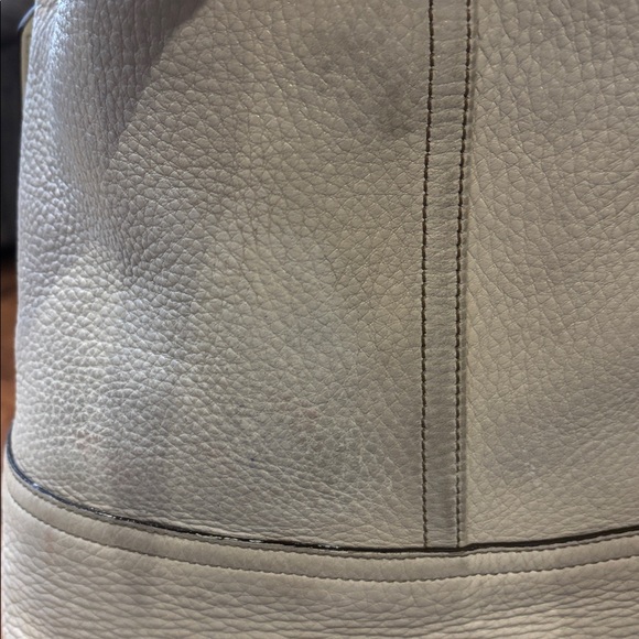 Coach cream/off-white leather hobo bag - Picture 16 of 16